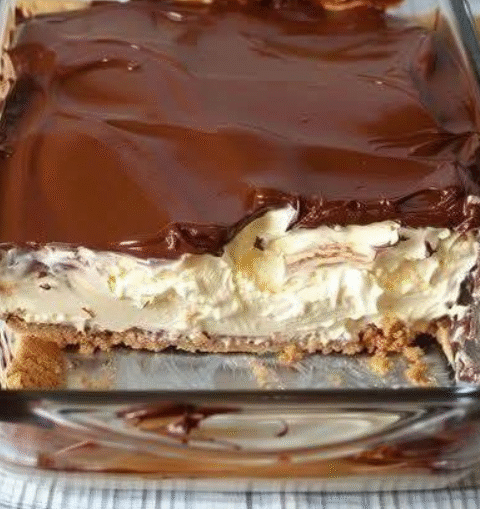 No-Bake Peanut Butter Eclair Cake