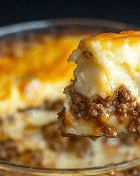 Cheesy Million Dollar Spaghetti Casserole: The Ultimate Family Favorite