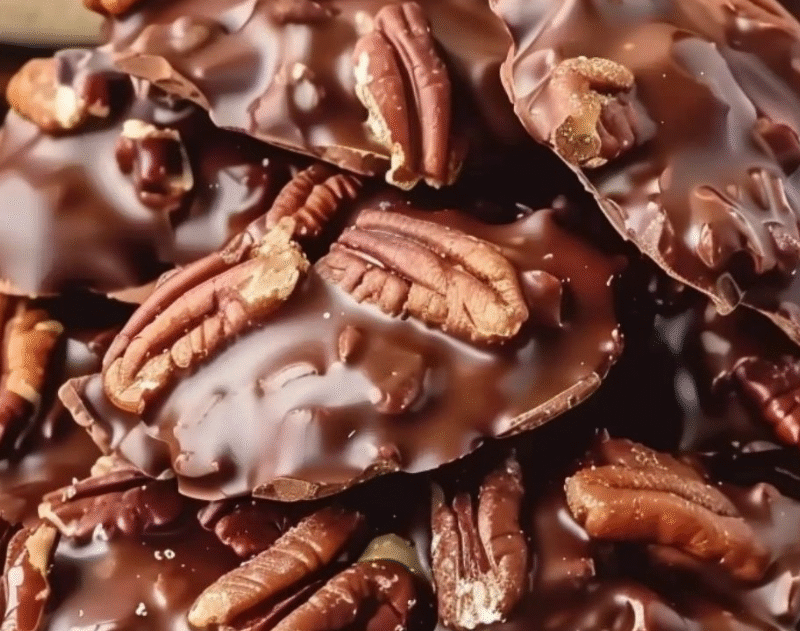 CHOCOLATE PECAN TURTLE CLUSTERS
