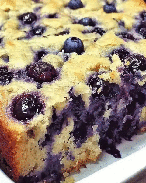 Irresistible Blueberry Breakfast Cake