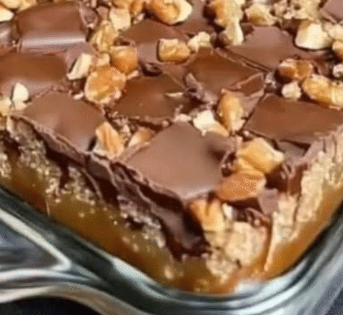 Caramel chocolate crunch bars