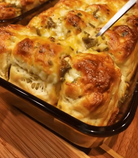 Green Chile Cheese Pull Apart Bread