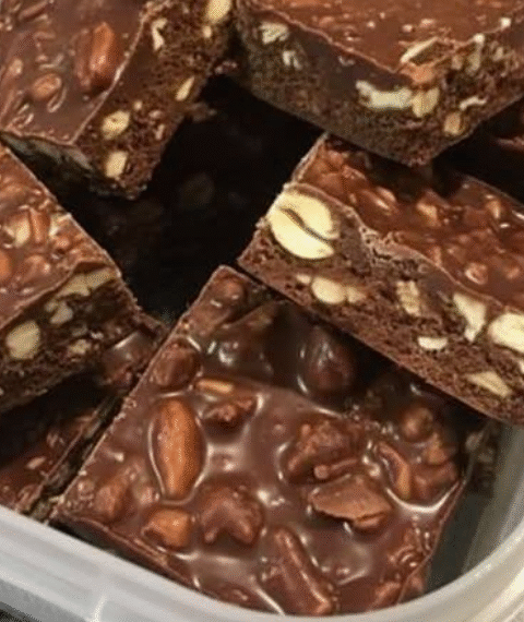 Keto Chocolate Crunch Bars