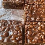 Caramel chocolate crunch bars