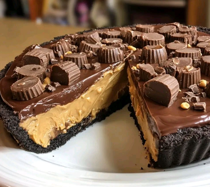 Giant Reese’s Peanut Butter Cup Pie