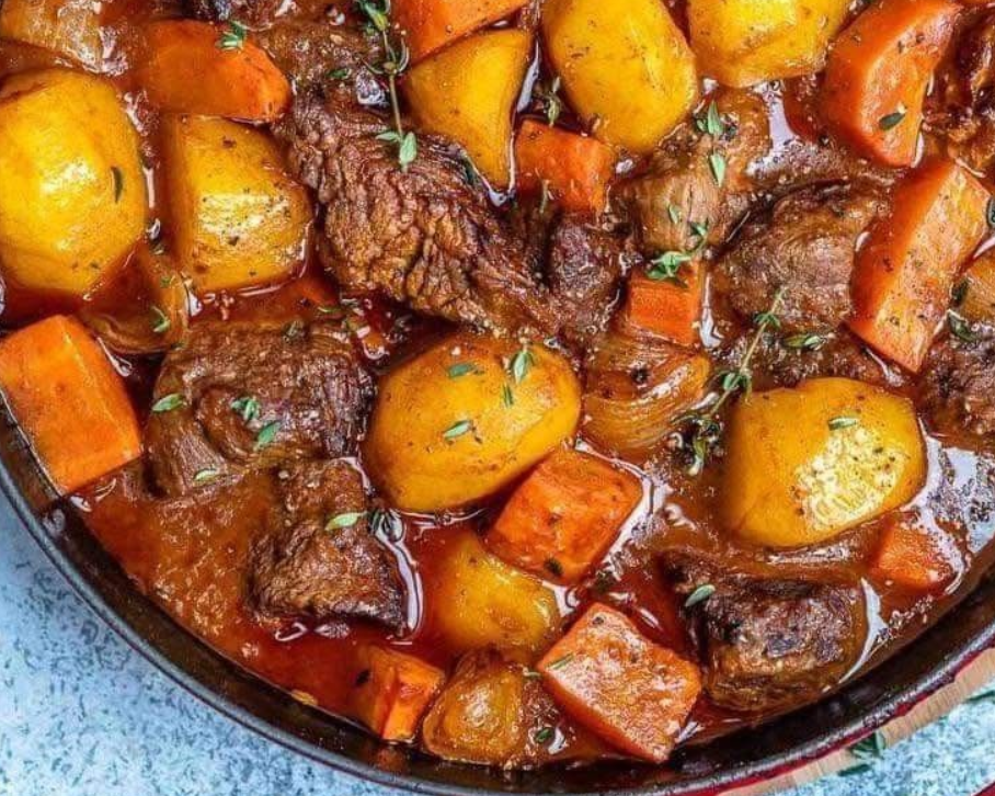 Hearty Beef Stew Goulash with Tender Meat