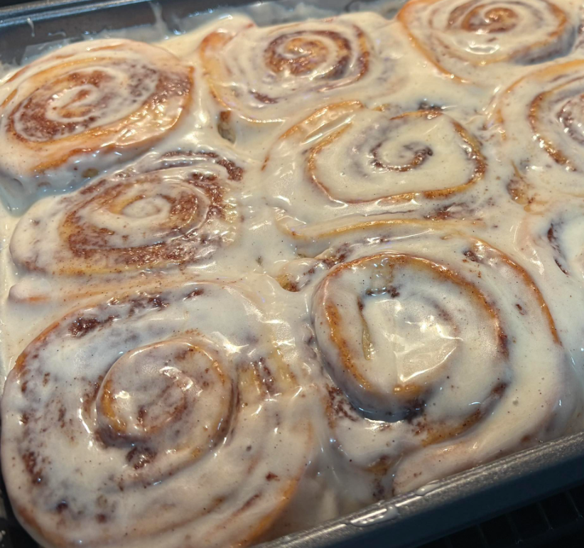 Best-Ever Cinnamon Rolls (Cinnabon Copycat): Soft, Fluffy & No Fuss